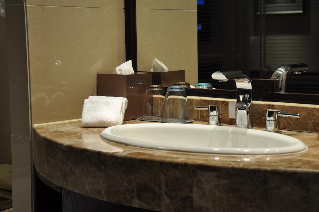 Vienna International Hotel Suzhou University Town Exterior foto